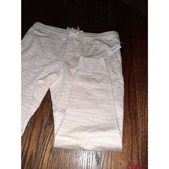New Large Amazon Essentials Cream Zebra Stripe Athletic Casual Loungewear Pants - Picture 5 of 5
